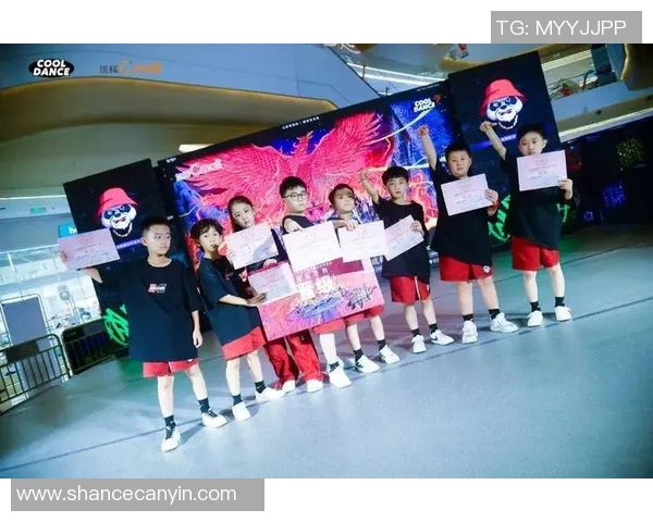 杭州街舞队反击赛季回顾:荣耀与挑战并存的舞台之旅 杭州街舞队反击赛季回顾:荣耀与挑战并存的舞台之旅