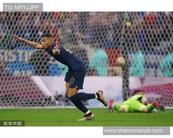 用英语畅谈足球世界的精彩瞬间与战术分析